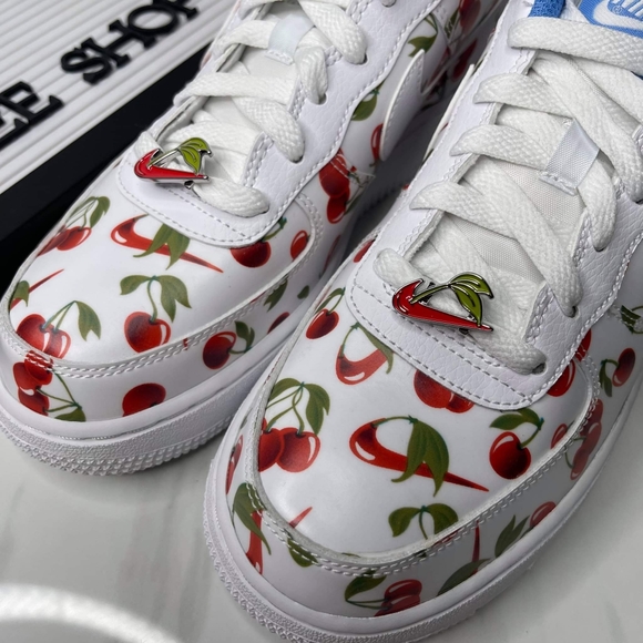 Nike Air Force 1 🍒🍒🍒 Cherry - Picture 3 of 4